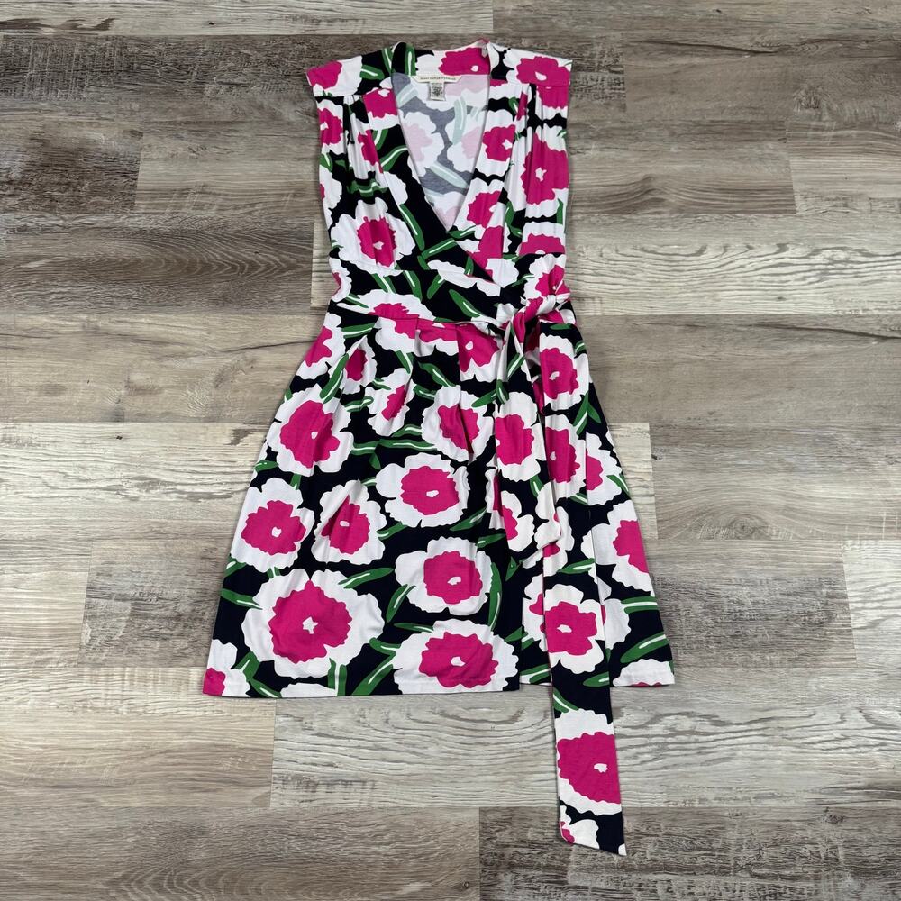 Diane von Furstenberg Pink Floral Wrap Dress Mini Classic DVF Size 2